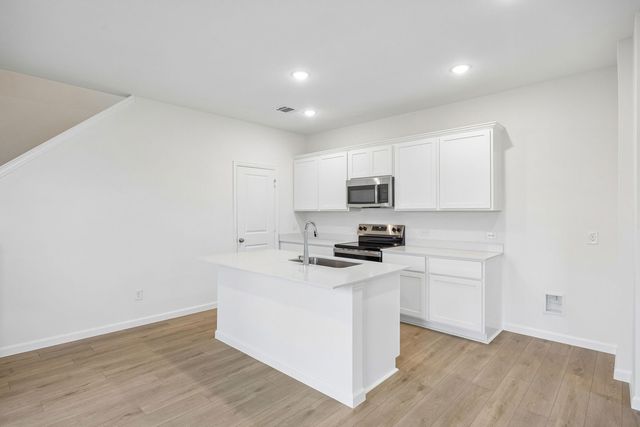 844 Hillcrest Boulevard, Princeton, TX 75407