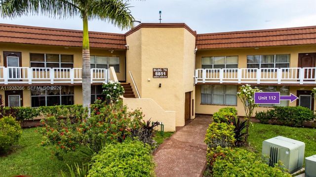 8851 Sunrise Lakes Boulevard 112, Sunrise, FL 33322