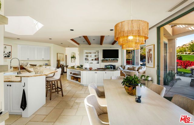 136 Netas Drive, Palm Desert, CA 92260