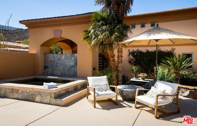 136 Netas Drive, Palm Desert, CA 92260