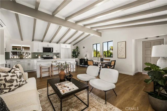 925 N Keystone Street, Anaheim, CA 92801