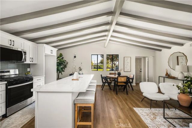 925 N Keystone Street, Anaheim, CA 92801