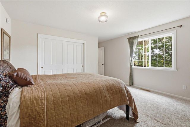 11869 Oracle Dr, Grass Valley, CA 95949
