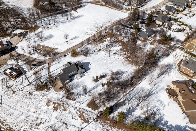 10s641 S Garfield Avenue, Burr Ridge, IL 60527