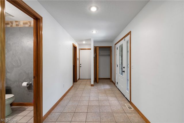 12678 Amber Circle NW, Uniontown, OH 44685