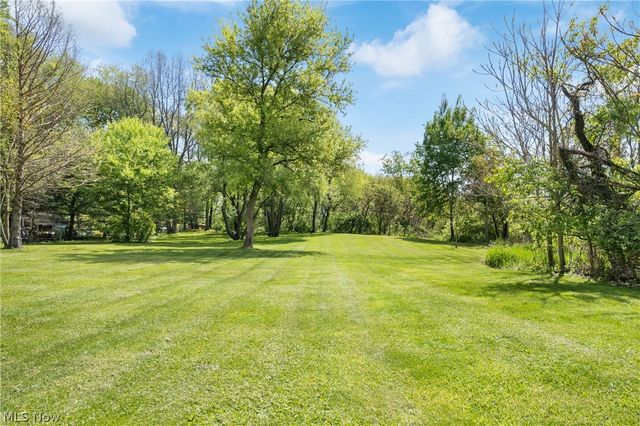 12678 Amber Circle NW, Uniontown, OH 44685