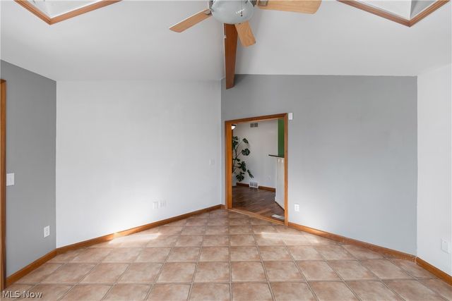12678 Amber Circle NW, Uniontown, OH 44685