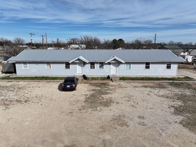 610 Garden Street, Sterling City, TX 76951