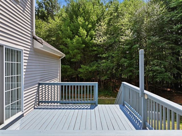6 Conservation Drive, Douglas, MA 01516