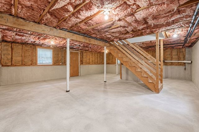 6 Conservation Drive, Douglas, MA 01516