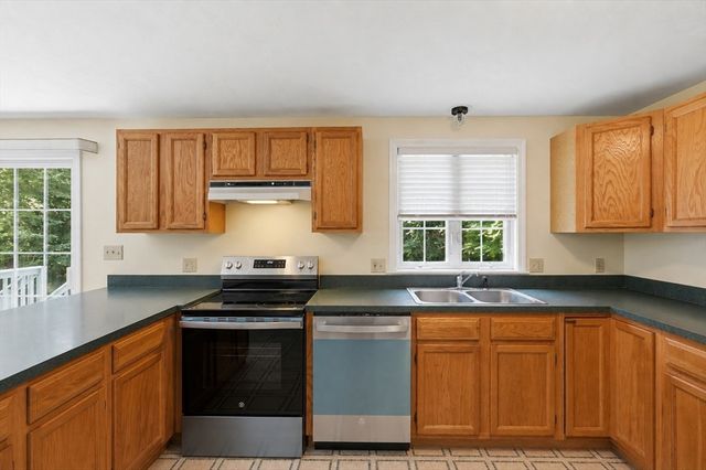 6 Conservation Drive, Douglas, MA 01516