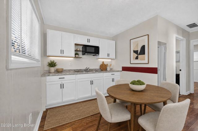 4919 Warbler Way, Louisville, KY 40213