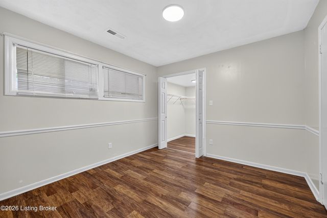 4919 Warbler Way, Louisville, KY 40213