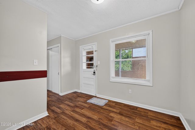 4919 Warbler Way, Louisville, KY 40213