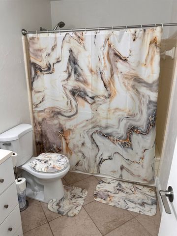 922 S Lipona Road, Tallahassee, FL 32304