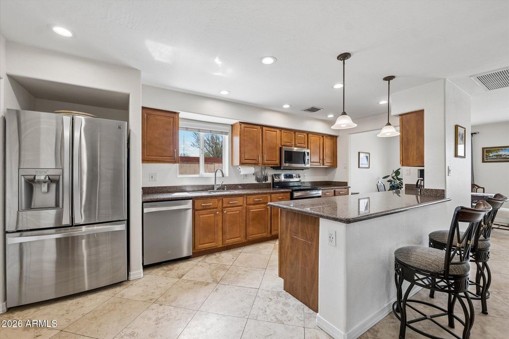 8756 E VALLEY VIEW Road, Scottsdale, AZ 85250 — photo 2