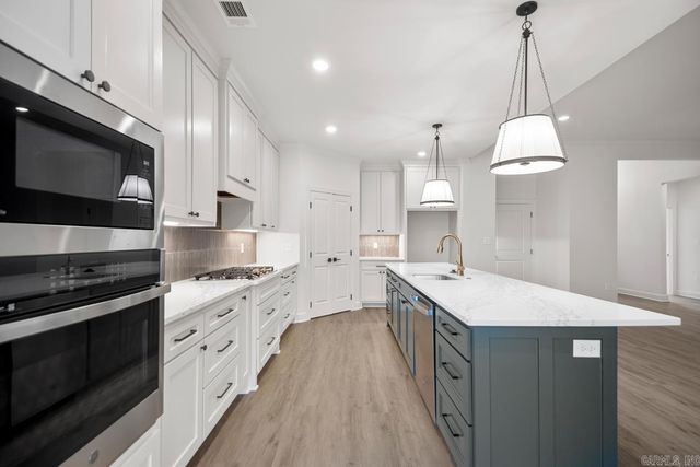 163 Fletcher Ridge Drive, Little Rock, AR 72223