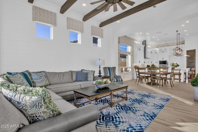 2536 E QUENTON Street, Mesa, AZ 85213