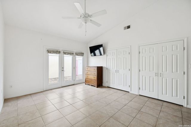 8926 Wexford St, San Antonio, TX 78217