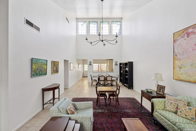 8926 Wexford St, San Antonio, TX 78217