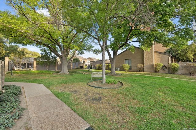 8926 Wexford St, San Antonio, TX 78217