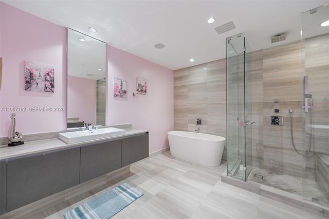 3250 NE 188th St 404, Aventura, FL 33180