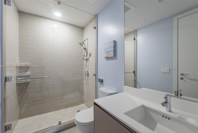 3250 NE 188th St 404, Aventura, FL 33180