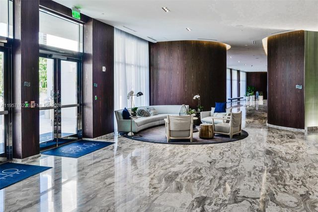 3250 NE 188th St 404, Aventura, FL 33180