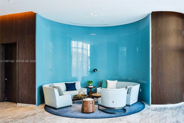 3250 NE 188th St 404, Aventura, FL 33180