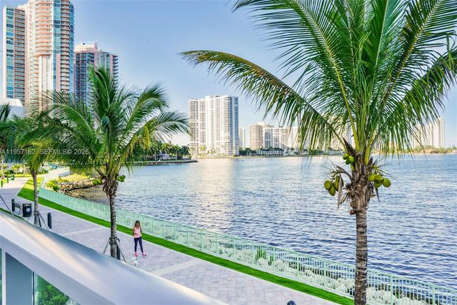 3250 NE 188th St 404, Aventura, FL 33180