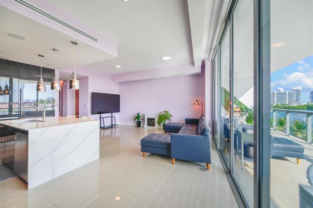 3250 NE 188th St 404, Aventura, FL 33180