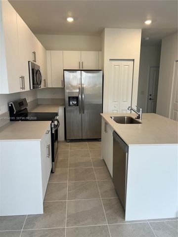 1540 NW 1st St, Florida City, FL 33034