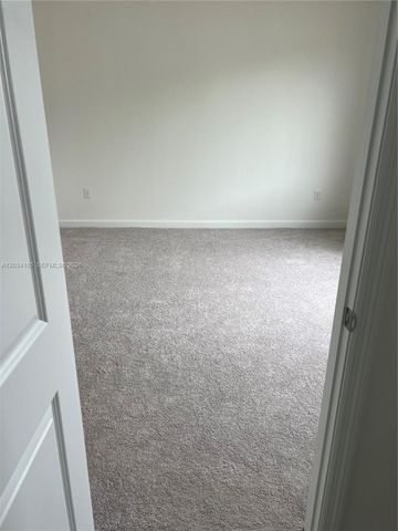 1540 NW 1st St, Florida City, FL 33034