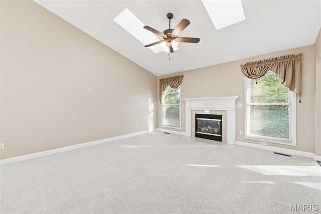 24 Summit Pointe Court 4A, St Charles, MO 63301