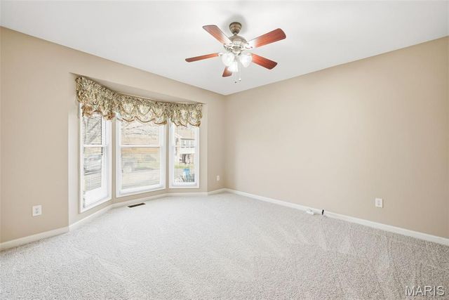 24 Summit Pointe Court 4A, St Charles, MO 63301