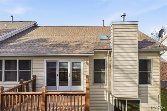 24 Summit Pointe Court 4A, St Charles, MO 63301