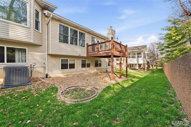 24 Summit Pointe Court 4A, St Charles, MO 63301