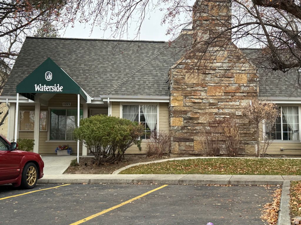 Image 17 of property listing at 1222 E WATERSIDE CV #31, Midvale, UT 84047