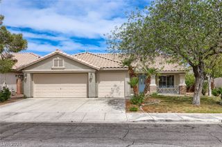 2568 Golden Bay Court, Henderson, NV 89052