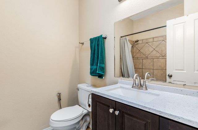 1221 Paisano Street NE, Albuquerque, NM 87112