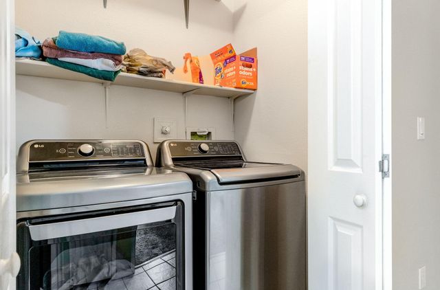 1221 Paisano Street NE, Albuquerque, NM 87112