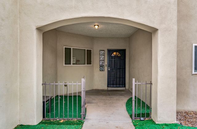 1221 Paisano Street NE, Albuquerque, NM 87112