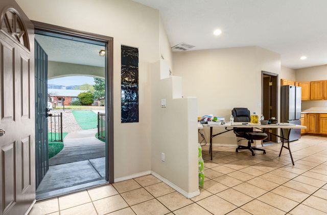 1221 Paisano Street NE, Albuquerque, NM 87112