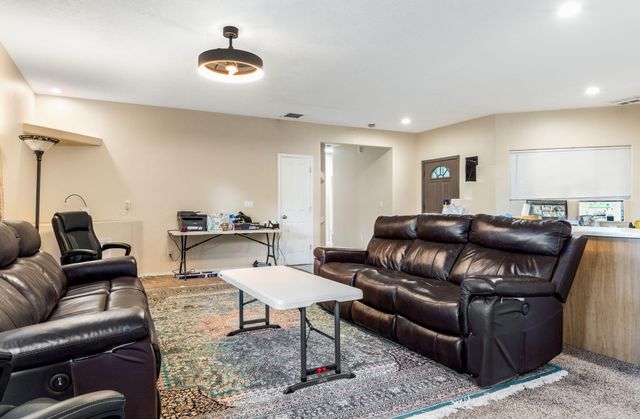 1221 Paisano Street NE, Albuquerque, NM 87112