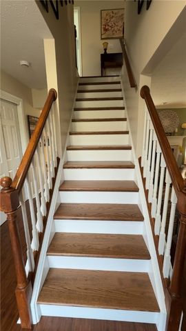 39 Carrie Marie Lane, Parma, NY 14468