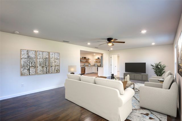 946 Jefferson Street E, Sulphur Springs, TX 75482