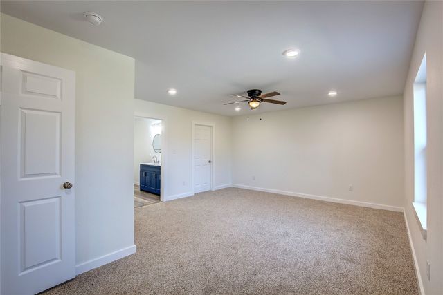 946 Jefferson Street E, Sulphur Springs, TX 75482