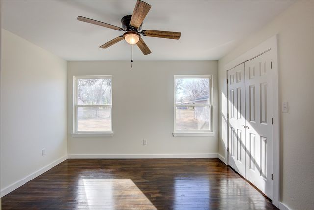 946 Jefferson Street E, Sulphur Springs, TX 75482