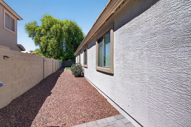 1944 E Aloe Place, Chandler, AZ 85286