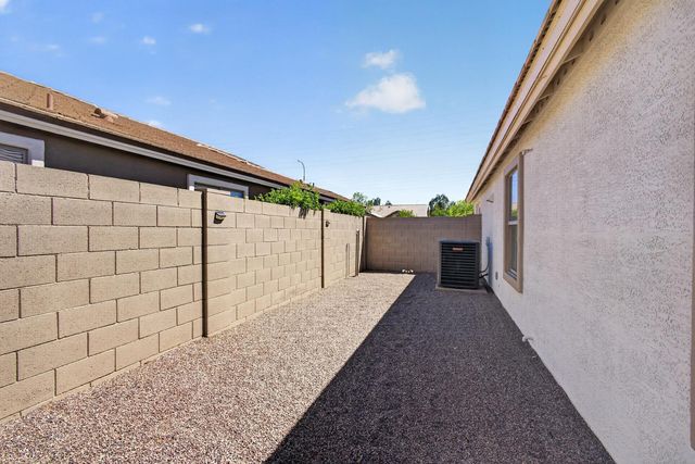 1944 E Aloe Place, Chandler, AZ 85286